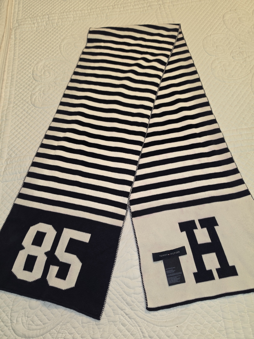 Tommy Hilfiger Navy & White Striped Knit Scarf